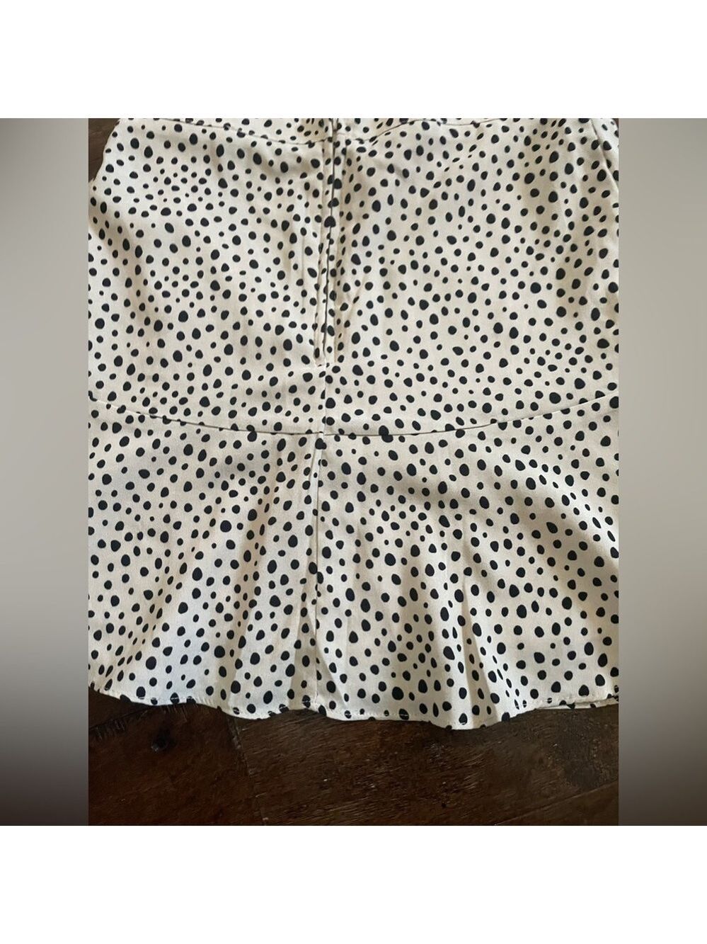 Francesca’s- polka dot mini cream/black size Small-EUC - Picture 7 of 9